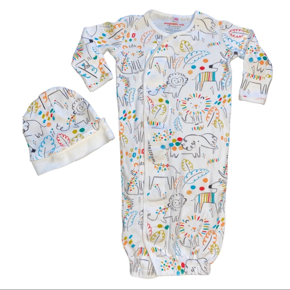 Magnetic Me baby gown set